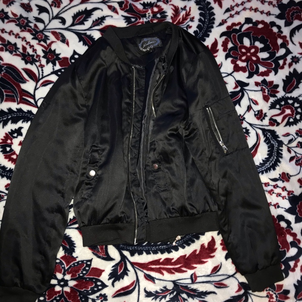 Bomber jacket